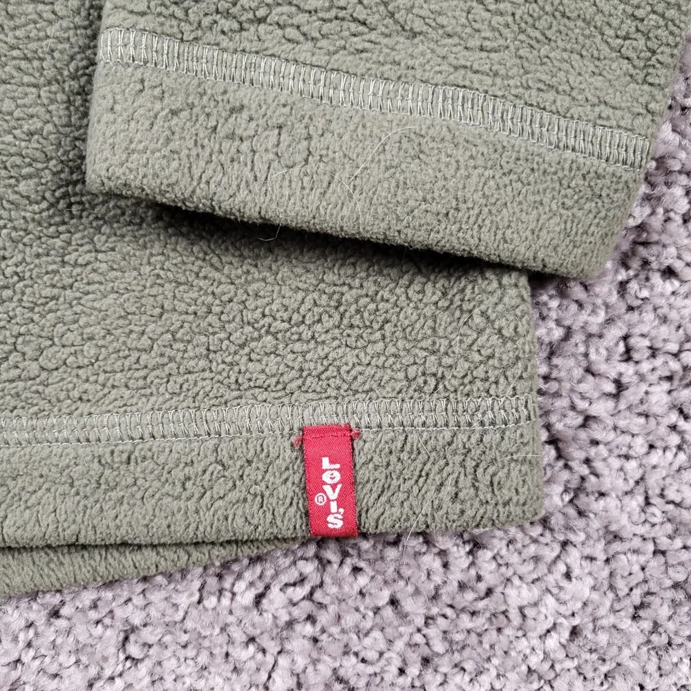 Vintage Levi's Red Tab Sherpa Fleece V-Neck Pullover Olive Green Mens Medium 90s